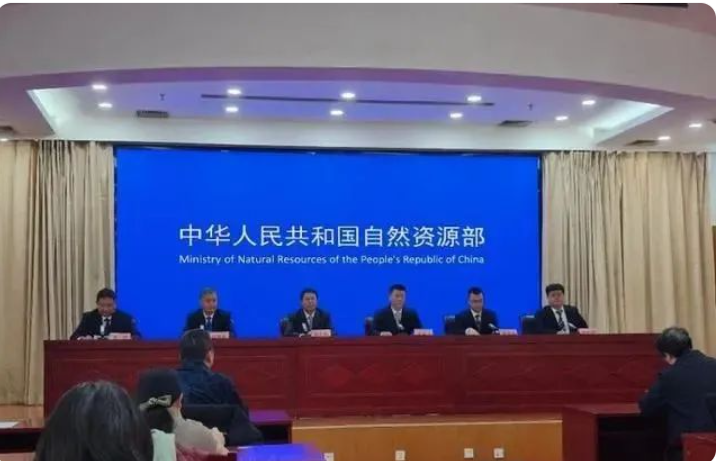 自然資源部：新發(fā)現10個億噸級油田 19個千億方級氣田